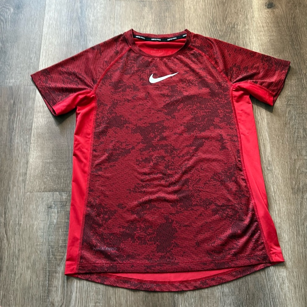 Nike Pro Dri-Fit Red Youth Size Large
